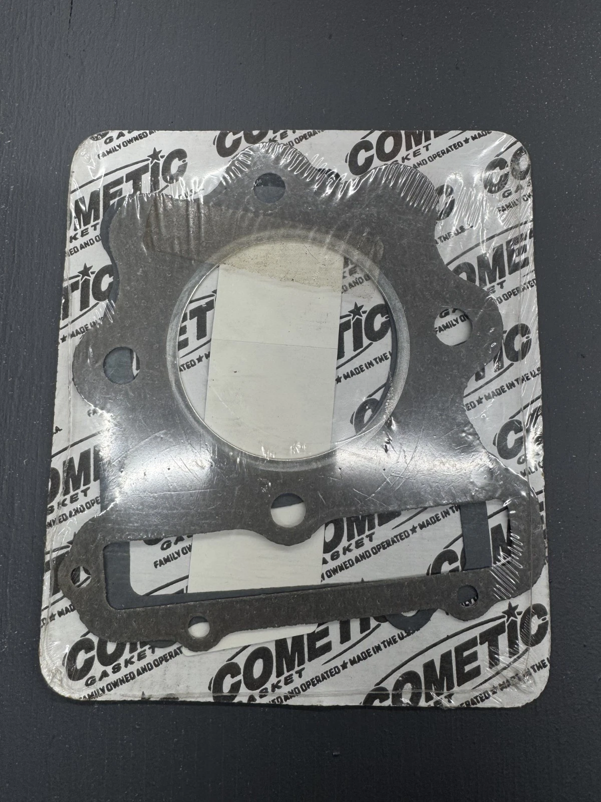 C7235 | 68-7235 | Cometic | 1984-1985 Honda XR200R | 69MM Top End Kit