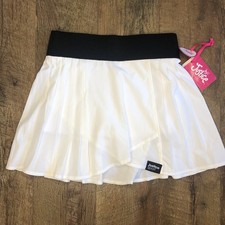 Justice Girls Flowy Athletic Pleated Tech Pocket Athletic Short White Medium