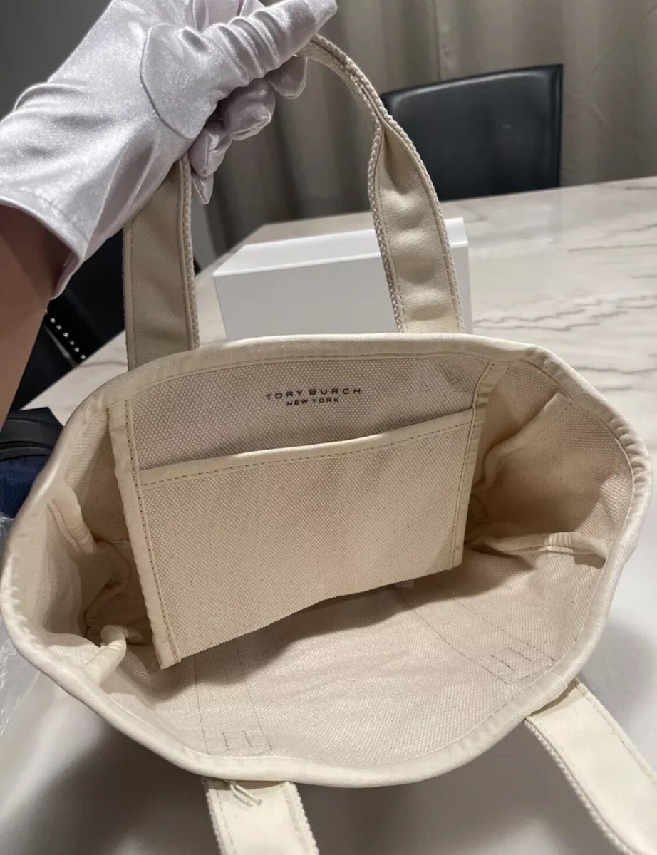 TORY BURCH アイボリー トートバッグ NWT {Tory Burch} Ivory Canvas Tote Bag - Double Top Handle