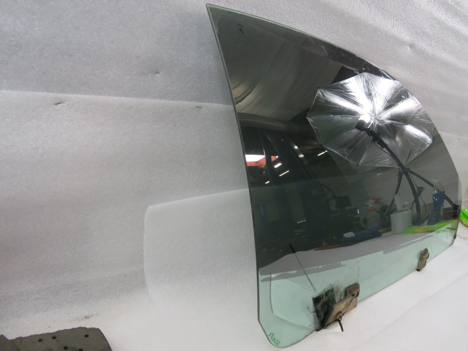 Ferrari 575, 550, RH, Front Door Glass, Aftermarket Tint, Used, P/N 64573500