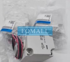 QTY:1 New For SMC pneumatic solenoid valve VQ31A1-5G-C12
