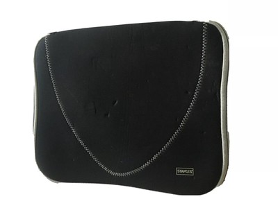 Staples Padded Black Zip Up Laptop Soft 