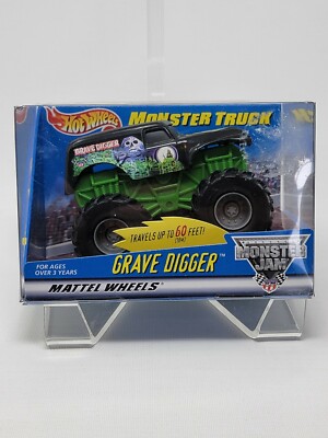 1999 Grave Digger Hot Wheels MONSTER JAM Travels 60 FEET! 4