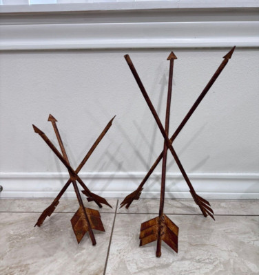 1950s 1970s Vintage Wrought Iron Side Table with Arrow Design/Mid Century Modern