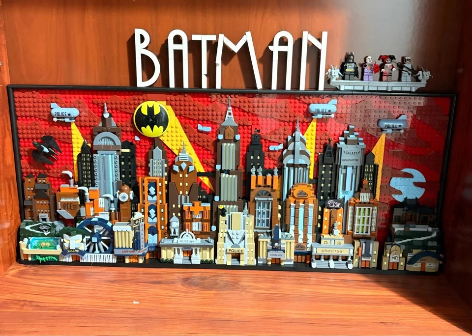 DESIGN BLOCK TM Gotham City Skyline Steine Set MINISO DC Figuren Batman Deko 76x41 cm