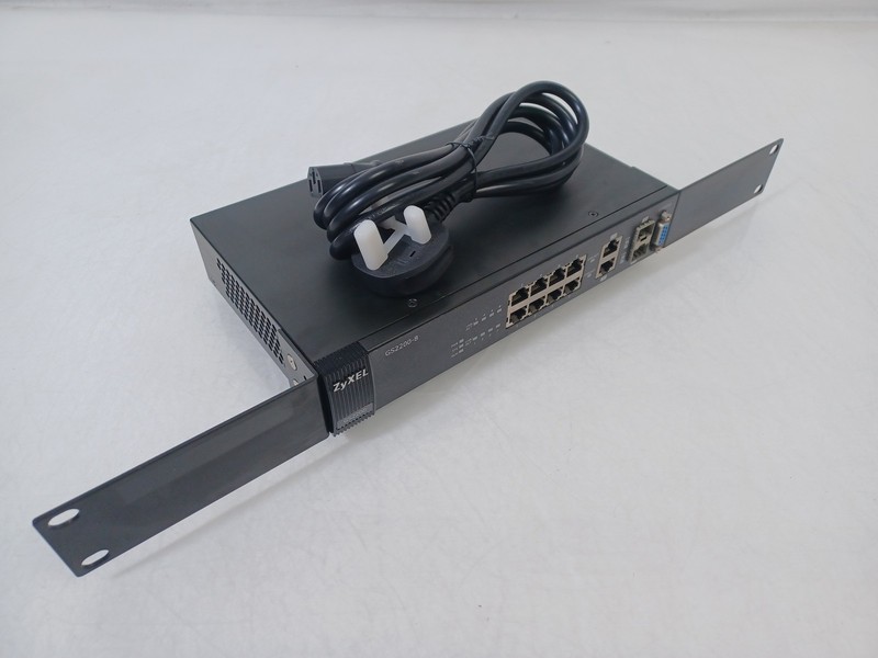 ZYXEL GS2200-8 8 Port Gigabit Layer 2 Managed PoE Switch - With Rack Mounts
