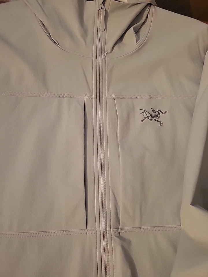 Arcteryx Gamma Lightweight Hoody -Men’s Large; Color White To Cream - Image 2 of 4