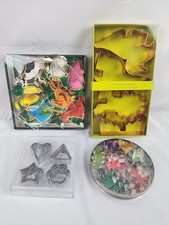 Lot of NEW metal COOKIE CUTTERS farm animals leaf leaves heart stars Easter