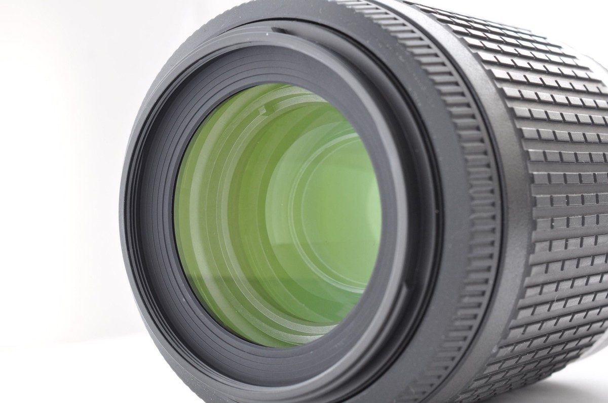 美品 D3000 18-55 3.5-5.6G シャッター1,513枚 H292 Nikon D3000 DSLR Camera AF-S DX 18-55mm VR & 55-200mm VR Kit Japan