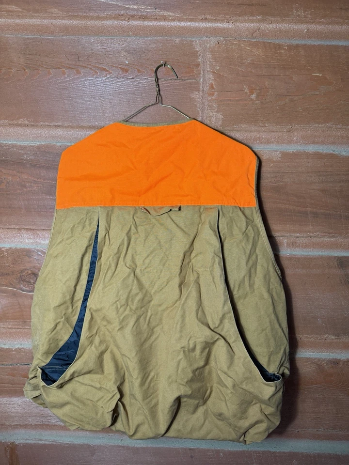 Vintage LLbean Hunting Vest With Game Pouch XXL - Image 4 of 4
