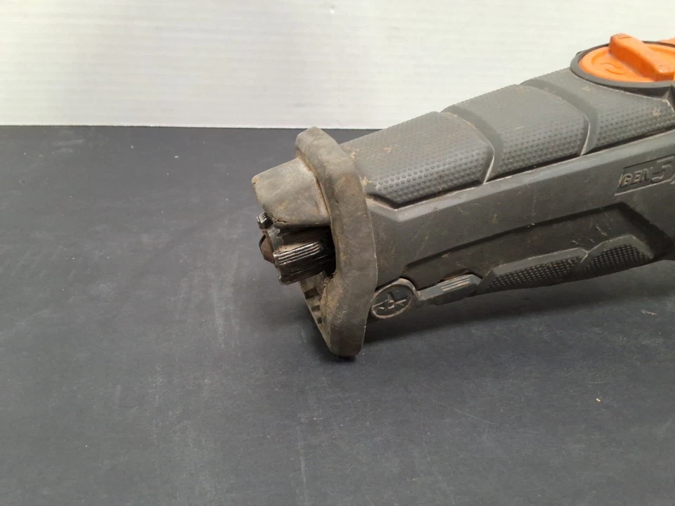 Sierra recíproca sin escobillas Ridgid R8643 18V octano herramienta desnuda - USADA Foto 3 de 4