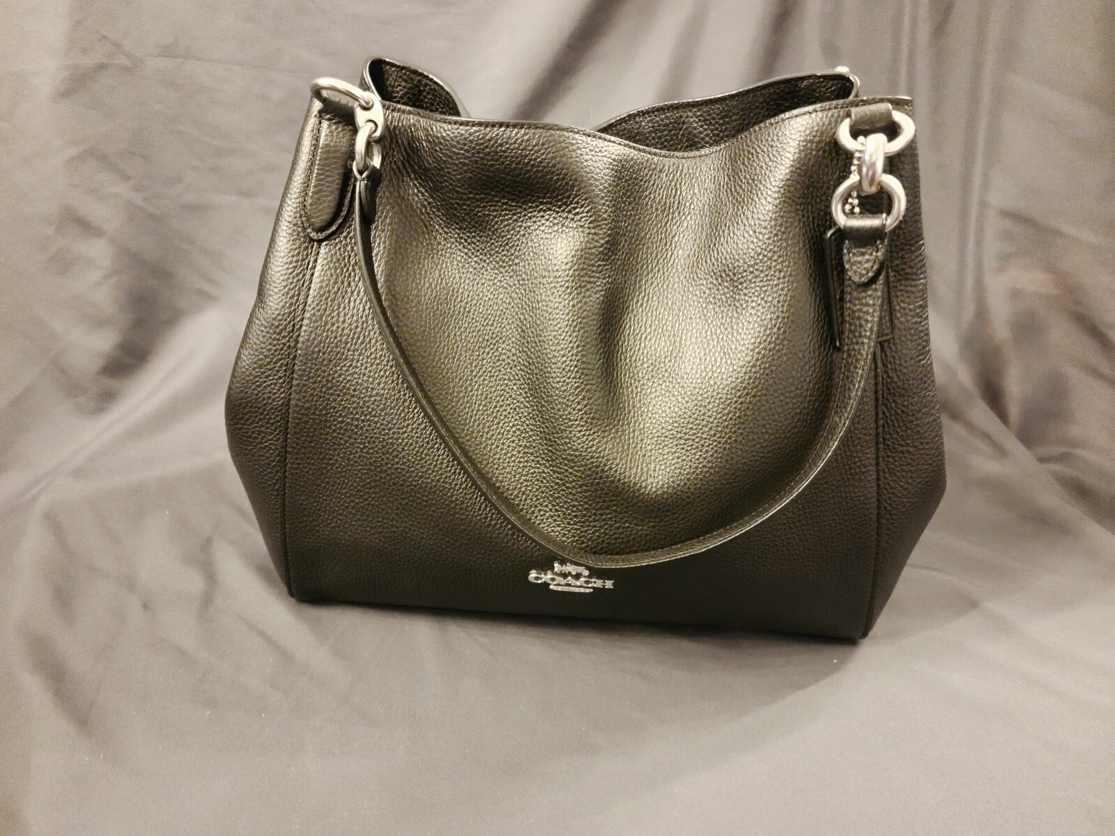 Coach Hallie Pebble Leather Shoulder Bag Black/Chro… Gem