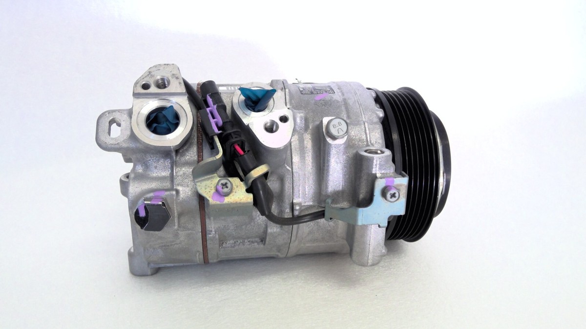 2021 JAGUAR XF AC AIR CONDITIONING COMPRESSOR W/ CLUTCH M8A2