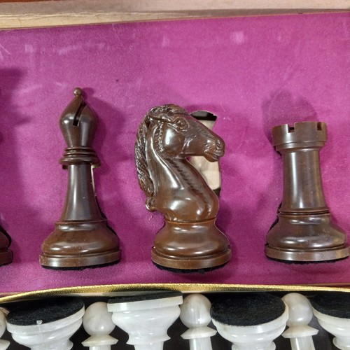 Scacchiera Vintage 1967 Edizione Torneo Cavalier n. 1498 Staunton USA completo - Foto 16 di 21