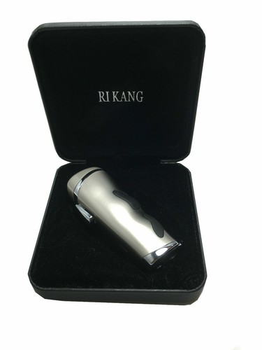 RI KANG Triple Jet Torch Lighter Butane Refillable Flame w/ Cigar puncher - Picture 6 of 8