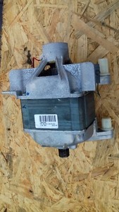 Motor Elektromotor Waschmaschine Bauknecht WAT Star 1200/2  DT 335 Originalteil