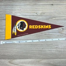 Vintage Rico/ Tag Express Pendant NFL Washington Redskins