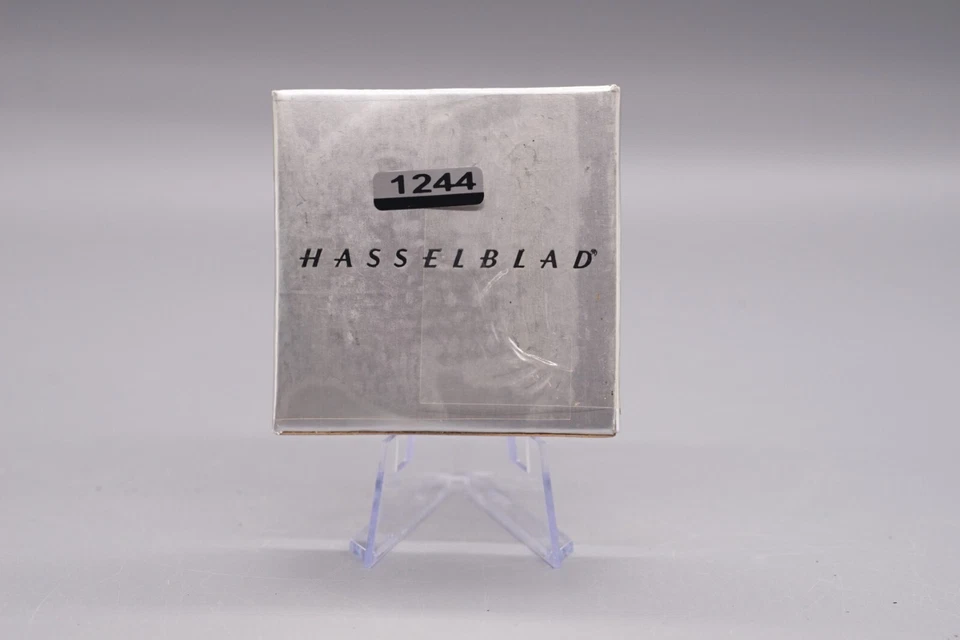 Hasselblad Light Balance Filter Light Blue 2x Cb6 - 50253 - Boxed sealed (1244) - Image 4 of 4