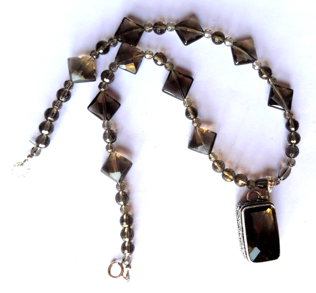 Collier en quartz fumé contre le stress quotidien, bijou d'ancrage en argent massif naturel