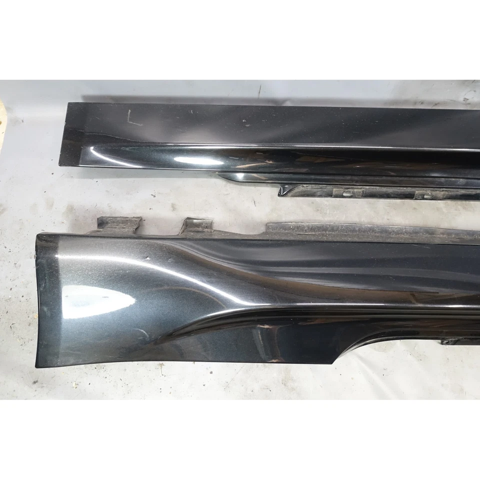 Par de paneles basculantes de faldón lateral BMW E63 E64 M6 2006-2010 zafiro negro OEM Foto 2 de 4