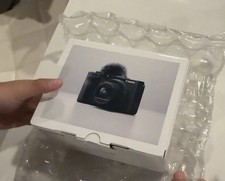 Canon powershot v1 with accessories