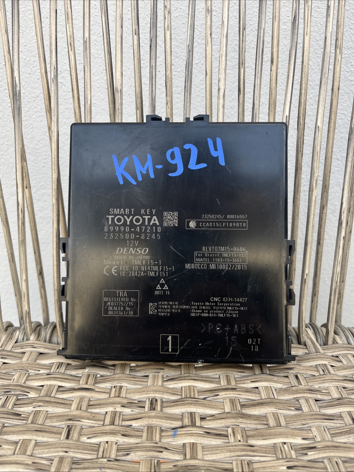 2016-2018 Toyota Prius Smart Key Control Module OEM 89990-47211