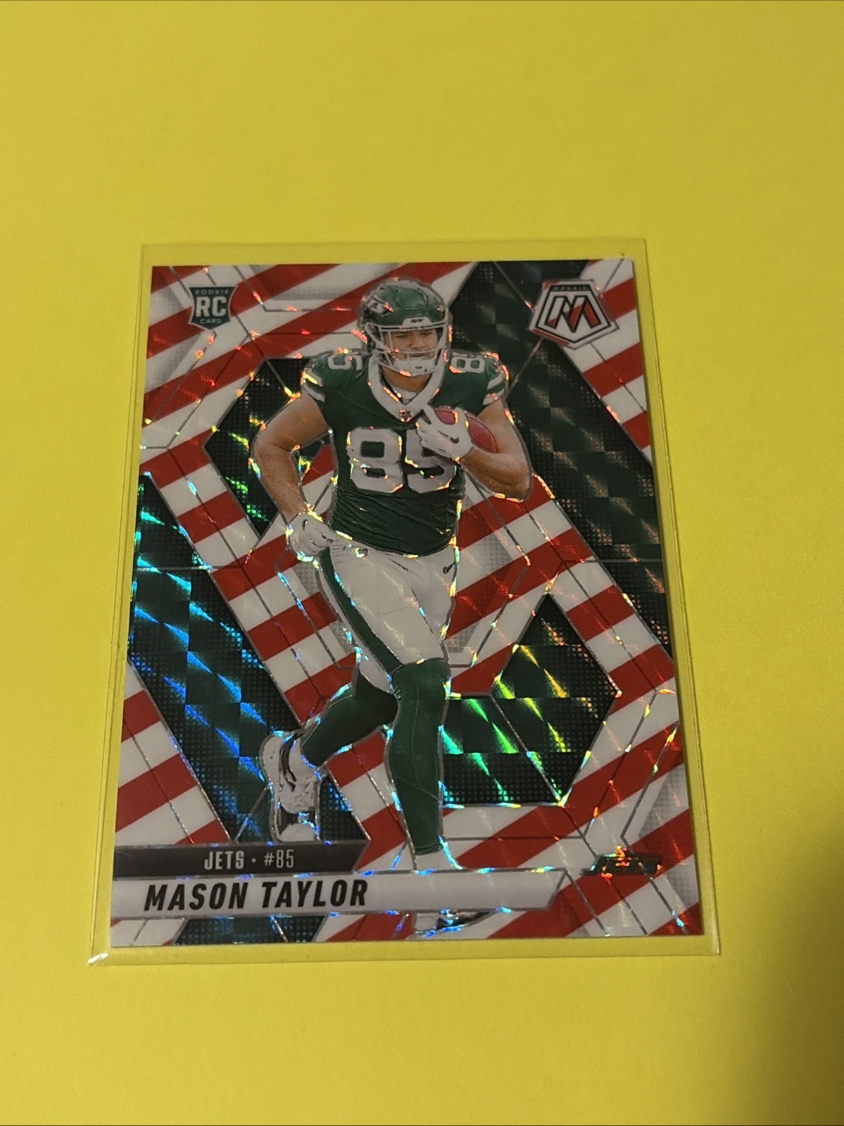 2025 PANINI MOSAIC MASON TAYLOR #324 ROOKIE RED WHITE STRIPE PRIZM JETS RC