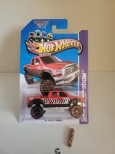 2013 Hot Wheels 2010 Toyota Tundra Hw Showroom Red 2013 Hot Wheels 2010 Toyota Tundra Hw Showroom Red