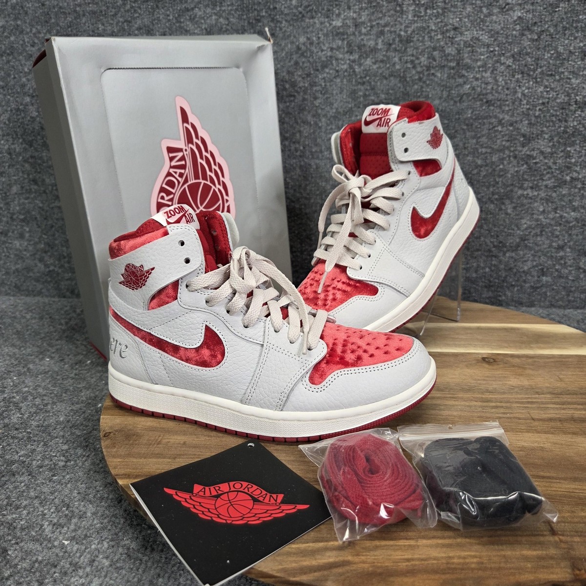 Nike Air Jordan 1 Zoom CMFT 2 Shoes Womens Size 6.5 Red Velvet