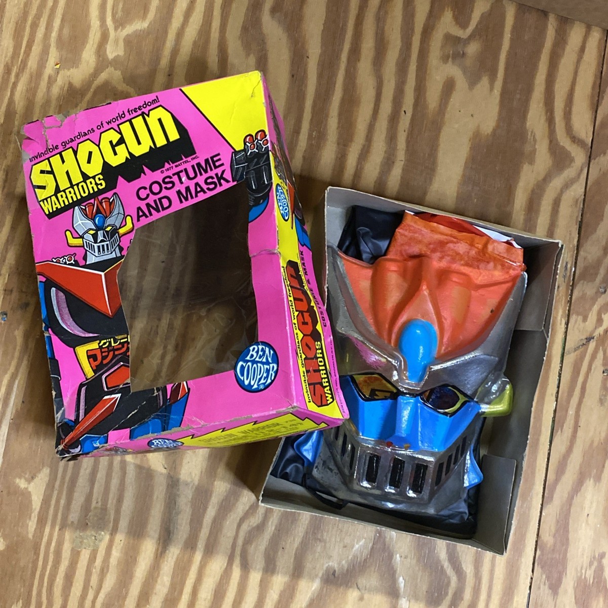 1977 SHOGUN WARRIOR Great Mazinga BEN COOPER Halloween Costume