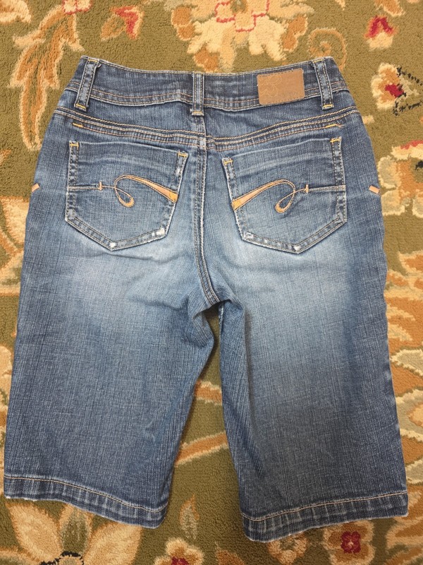 Girls Sz 12 Slim Limited Too Denim Embroidered Bermudas
