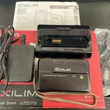 Casio Exilim EX-V7 7.2MP Compact Digital Camera Black w/ Box Charger Strap