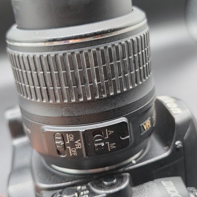 Nikon D100 6.1MP Digital SLR Camera Body & AF-S DX 18-55MM 1:3.5