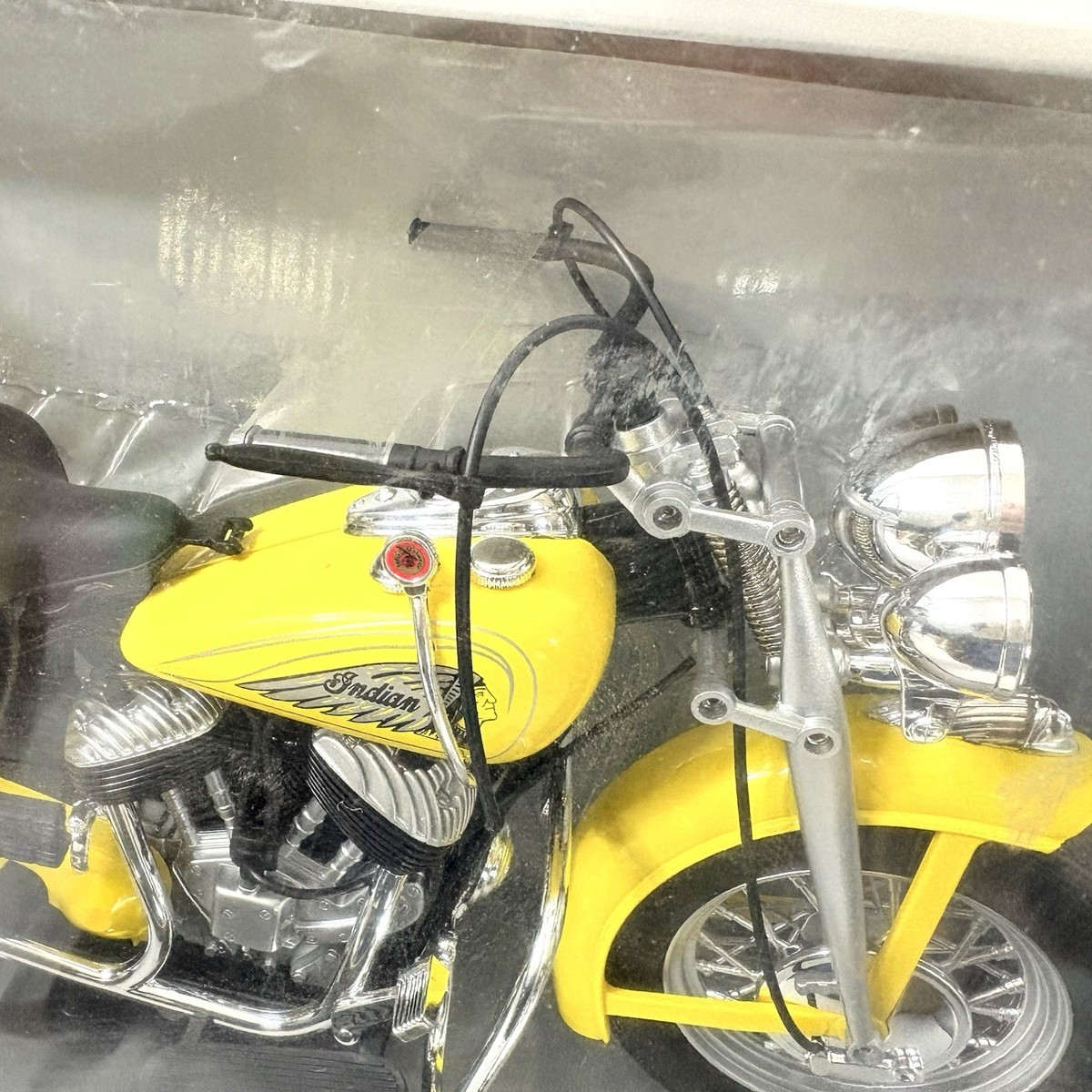 Road Rider Collection 1948 Indian Motorcycle 1 6 Scale for sale