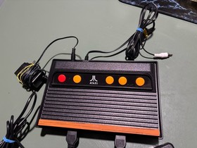 Atari Flashback 2 Console System Controllers Power Cord Complete Tested Working