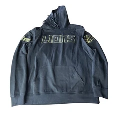 Detroit Lions Pro Standard Hoodie - Unique Cubs Helmet on arm NWT size large