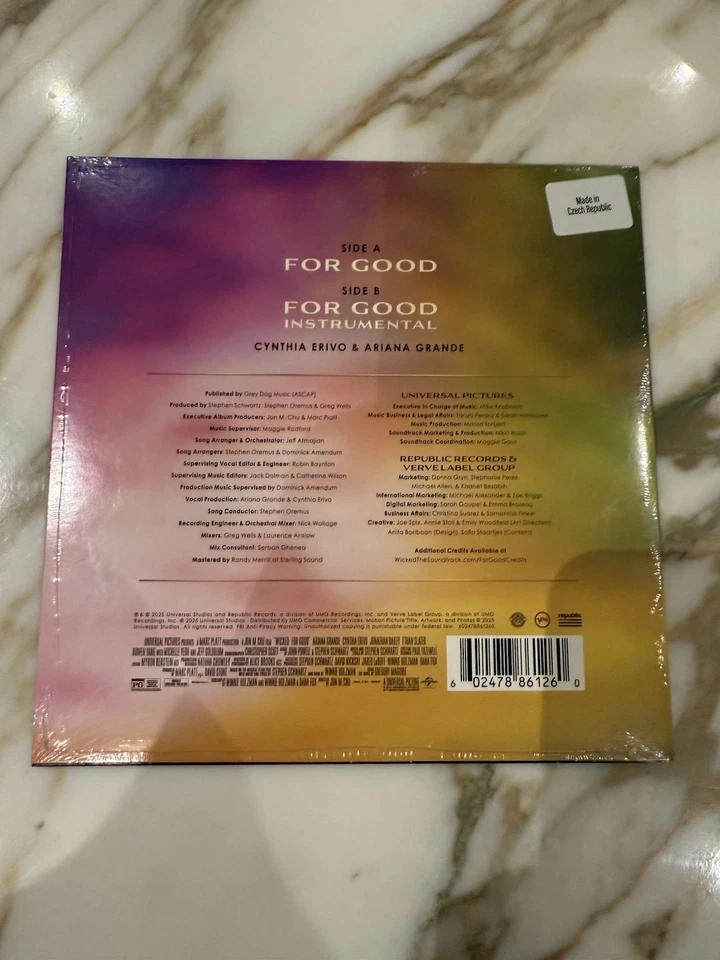 Wicked For Good 7" Vinyl – Cynthia Erivo & Ariana Grande Regal Cinemas Exclusive - Image 2 of 2