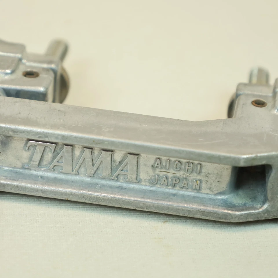 Abrazadera múltiple Tama de colección con montaje de hueso de perro giratorio de liberación rápida Aichi Japón Foto 3 de 4