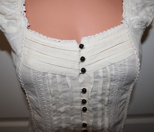 NWT! Pretty Cream SMALL Low Cut Pleated Button Front Peasant Blouse Top - Picture 2 of 8