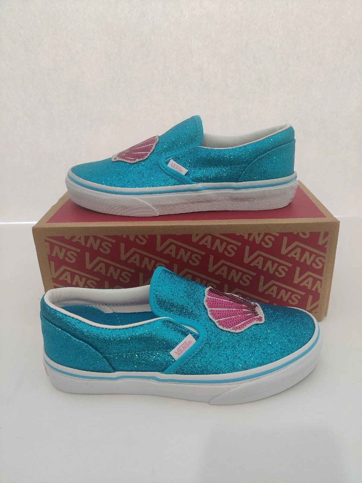 Sneaker bambino Vans classiche slip on paillettes patch VN0A7Q5GBAV taglia 3 blu guscio