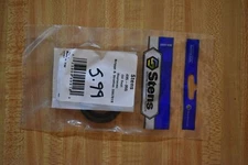 Stens Oil Seal, 495055, new in package (A3E)
