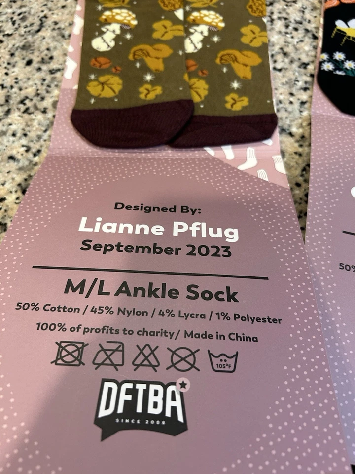 Impresionantes Calcetines Club Para Mujer Talla M/L Champiñón y Floral Calcetines al Tobillo Foto 4 de 4