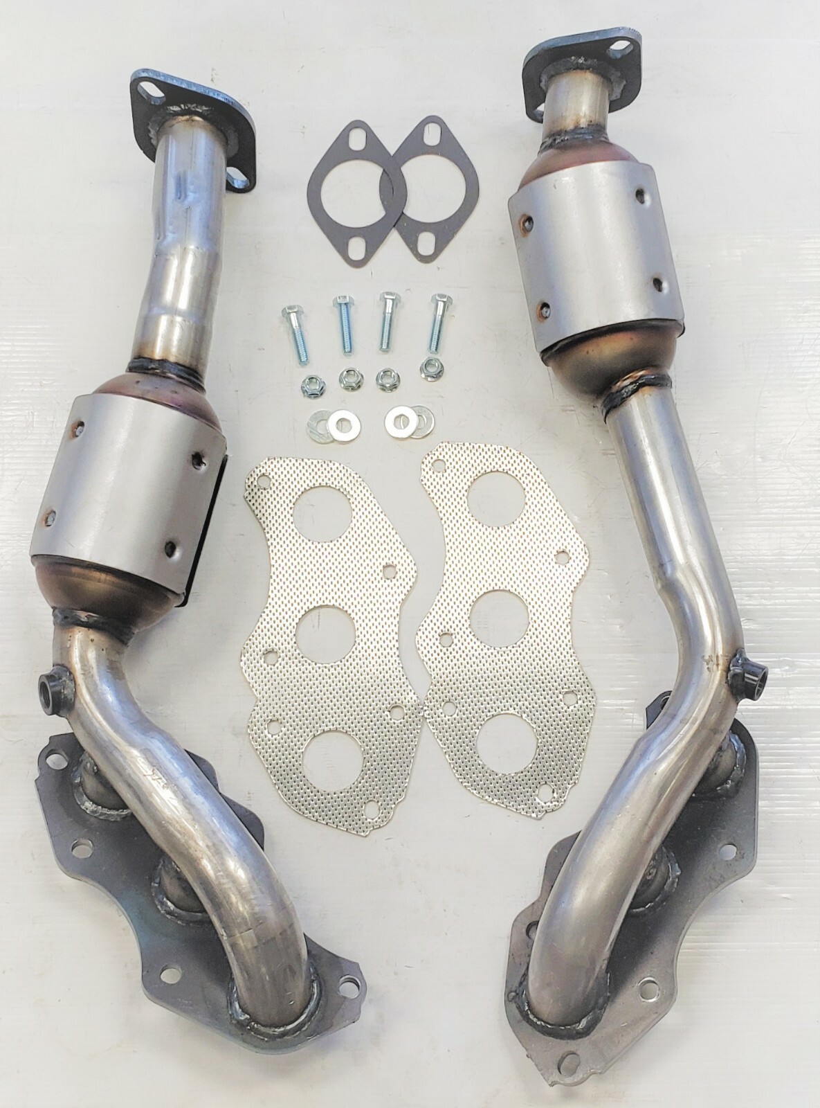 2006 Lexus GS300 3.0L AWD Catalytic Converter (Passenger Side And