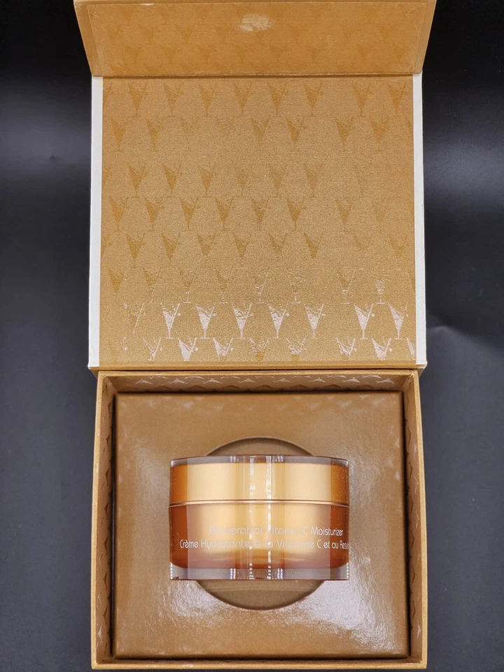 Crema hidratante de vitamina C con resveratrol de viña vera 1,5 fl oz/44 ml Foto 4 de 4