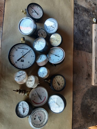 Lot of 17 Pressure Gauges - Used some new