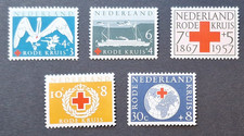 Netherlands: 1957 Red Cross Society and Red Cross Fund, complete mint set