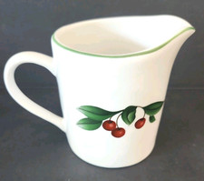 The Cades Cove Collection CREAMER Apples 3in X 3.75in NICE