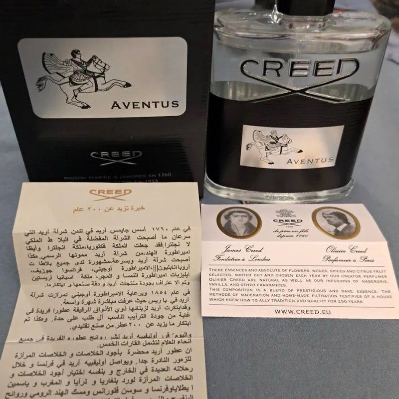 Creed Aventus Eau de Parfum Spray 4.0 fl oz Regular Size Bergamot Scent