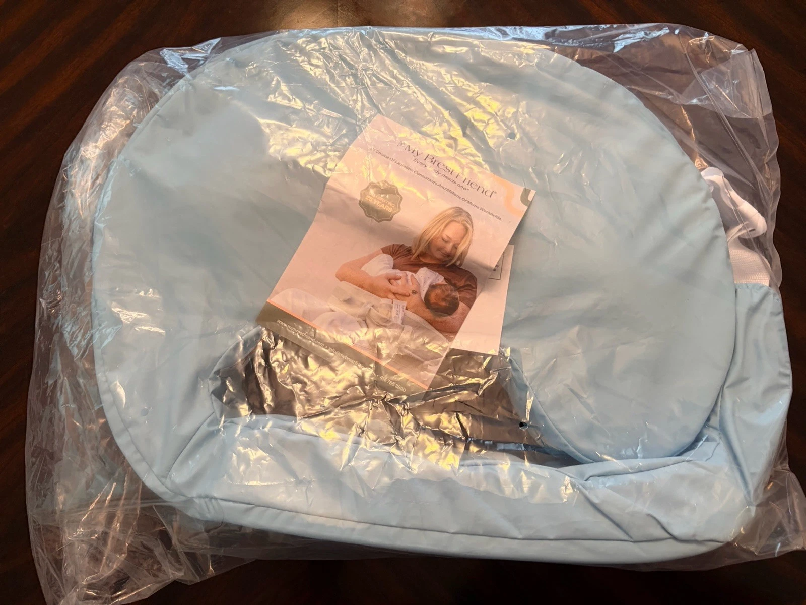 My Brest Friend Vinyl Nursing Pillow, Anti-Microbial, Ergonomic Breastfeeding
Opens in a new window