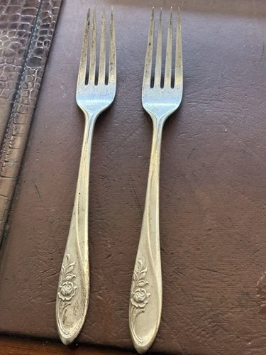 A Pair  Of 2 Towle 1960  Sterling Silver 925  Dinner Forks Use Or Scrap 101 Gram